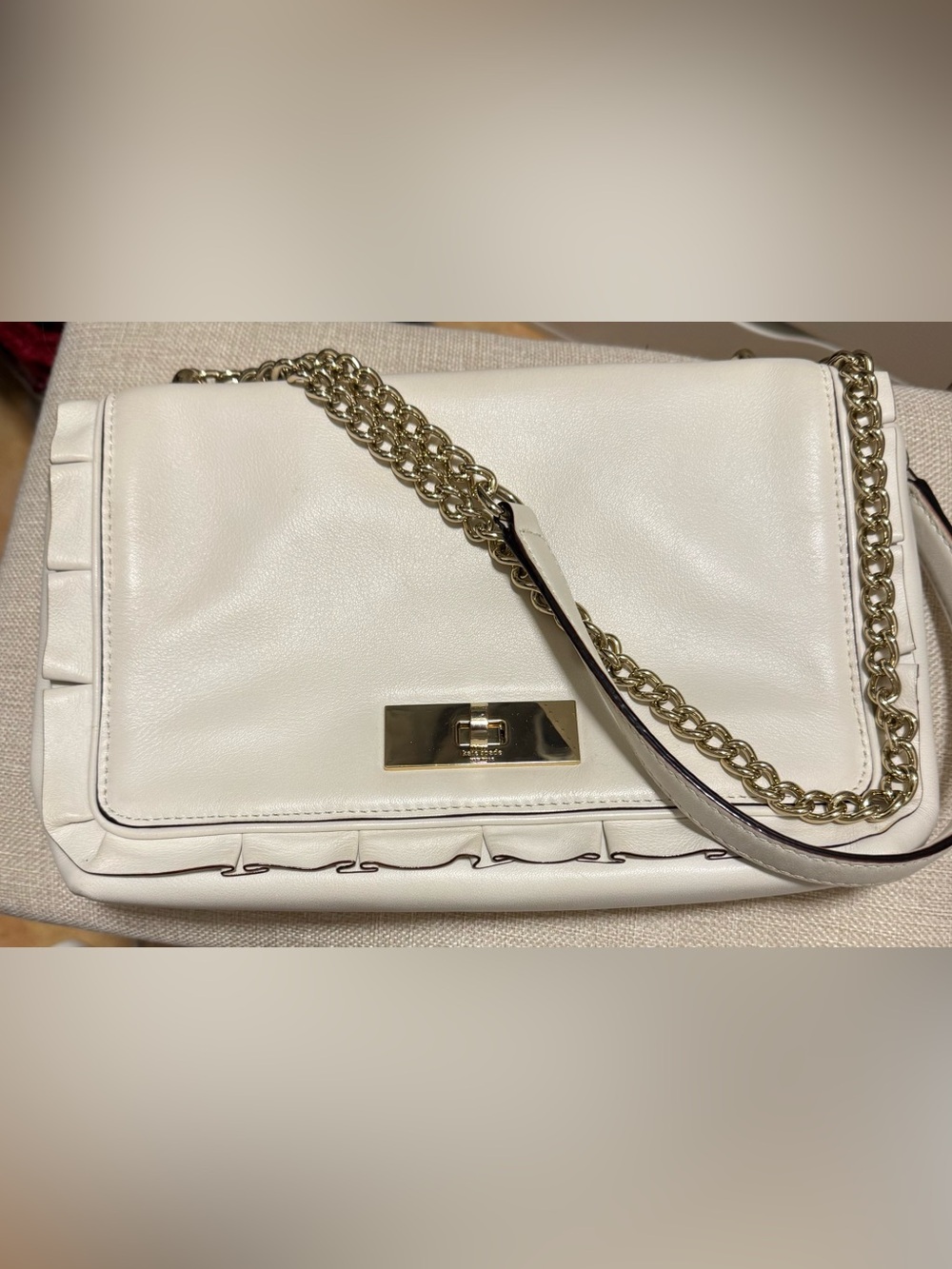 Kate Spade White Leather Shoulder Bag with Gold Chain